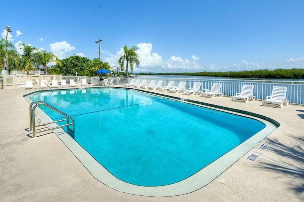Riverview, Studio 507, Beach Steps Away!+Pool+Wifi Раскин Экстерьер фото